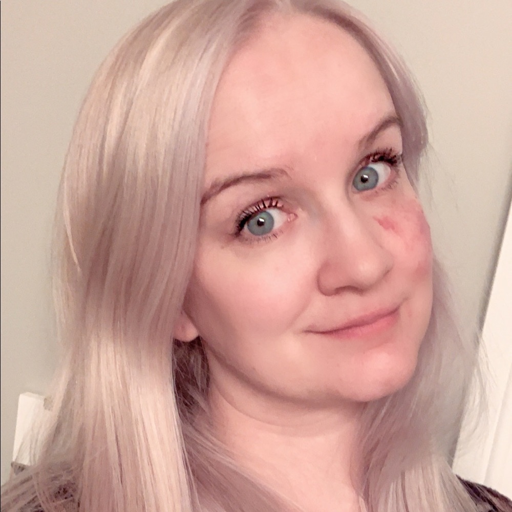 Meet your Posher, Brittney